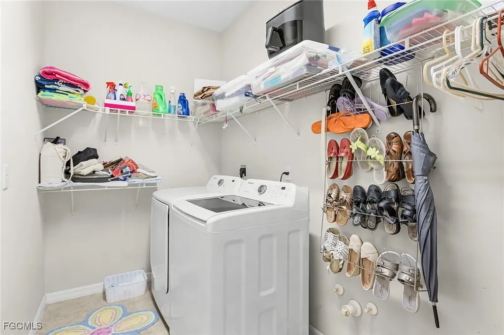 2439 Ashbury Circle Cape Coral FL 33991