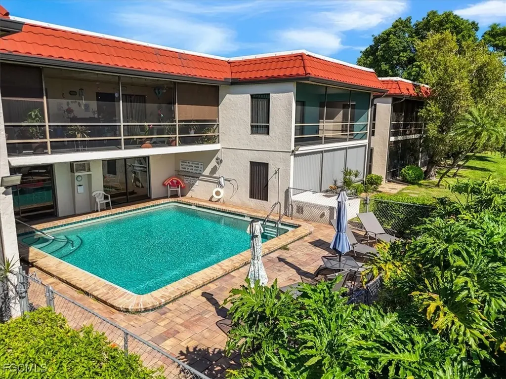 4728 Orange Grove Boulevard North Fort Myers FL 33903