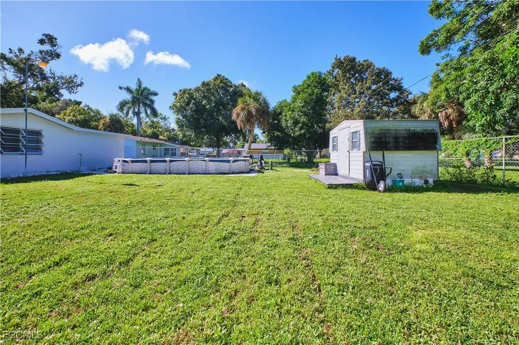 372 Altamont Avenue Fort Myers FL 33905