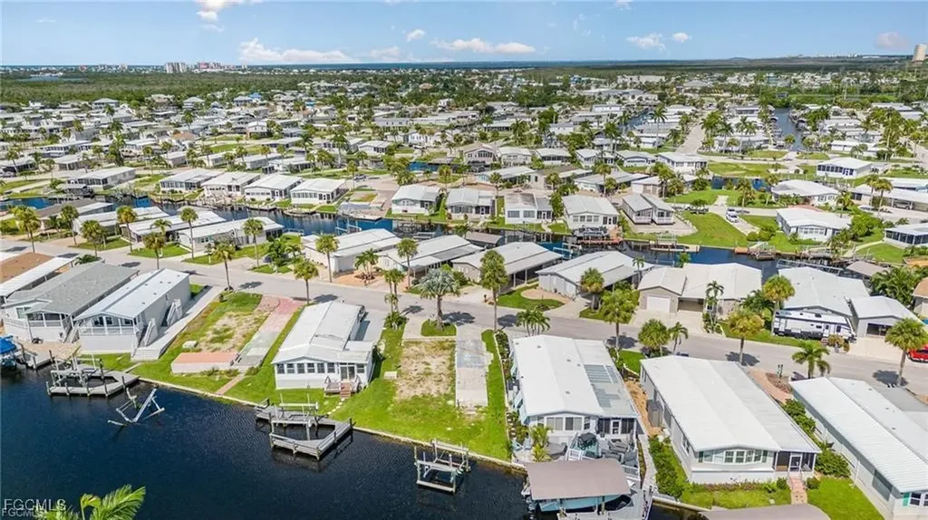 17601 Bryan Court Fort Myers Beach FL 33931