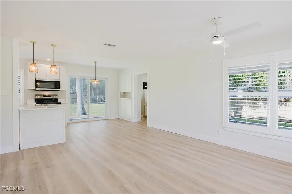 213 W Mckenzie Street Punta Gorda FL 33950