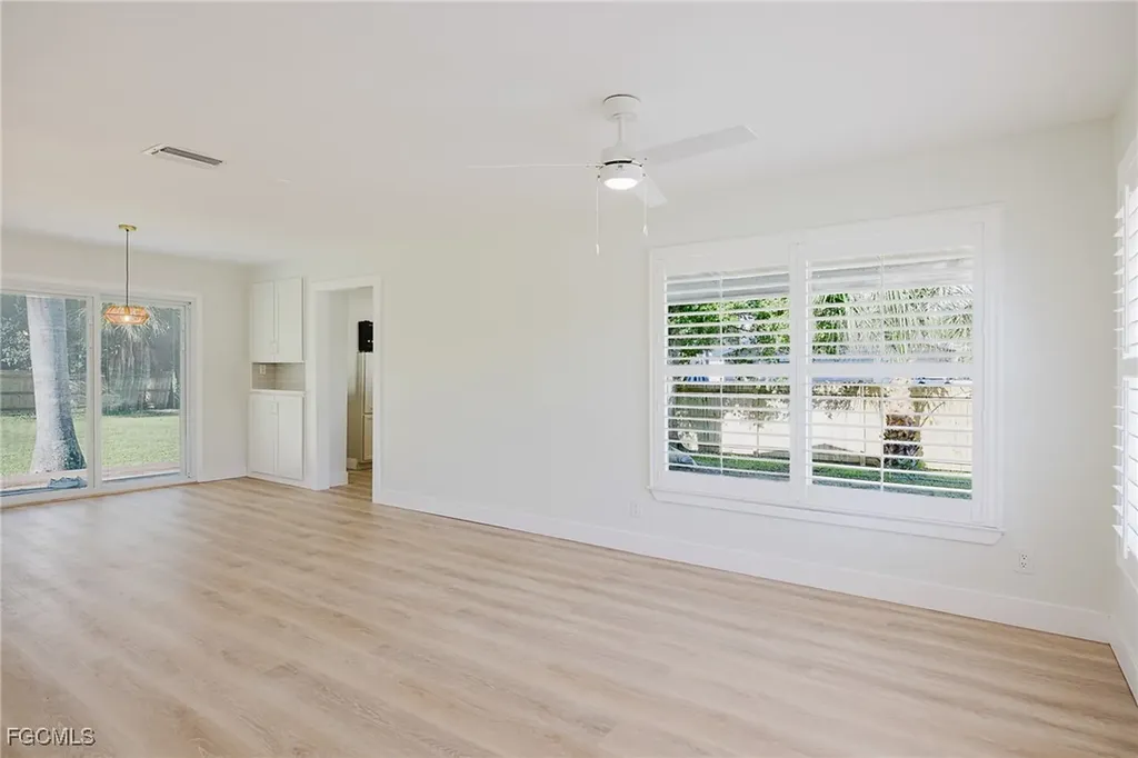 213 W Mckenzie Street Punta Gorda FL 33950