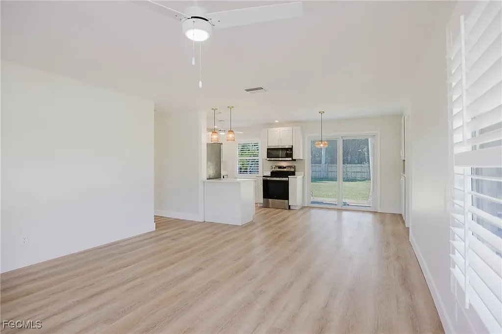 213 W Mckenzie Street Punta Gorda FL 33950