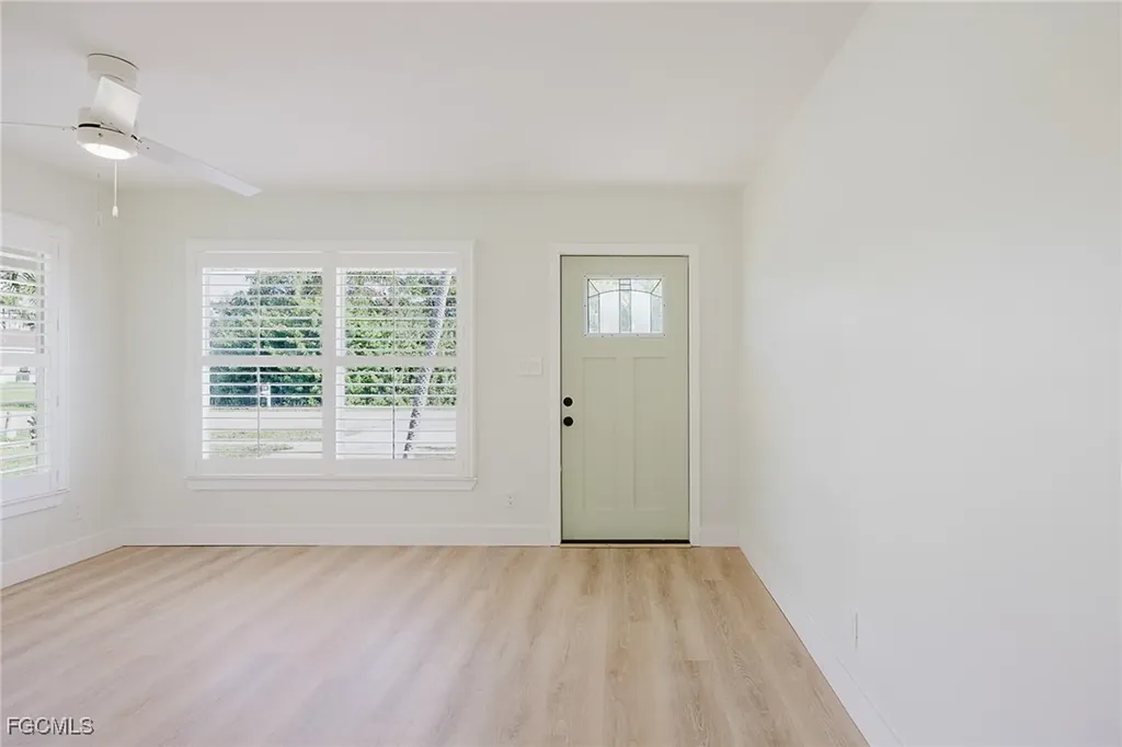 213 W Mckenzie Street Punta Gorda FL 33950