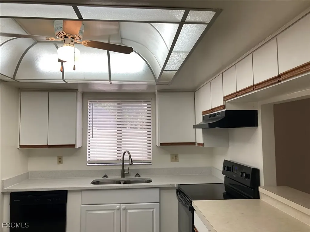 4321 Country Club Boulevard Cape Coral FL 33904