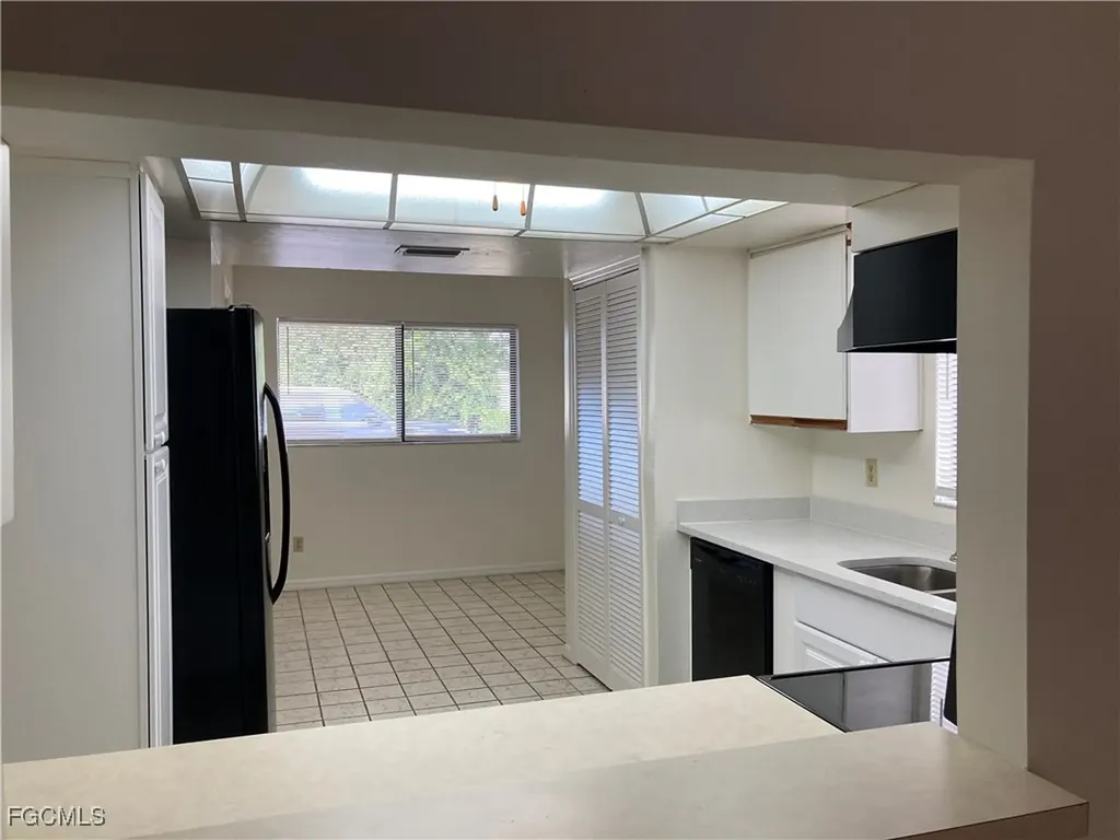 4321 Country Club Boulevard Cape Coral FL 33904