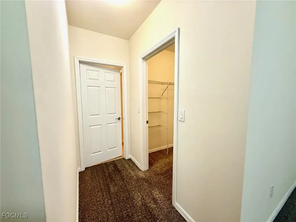 902 SE 31st Terrace Cape Coral FL 33904