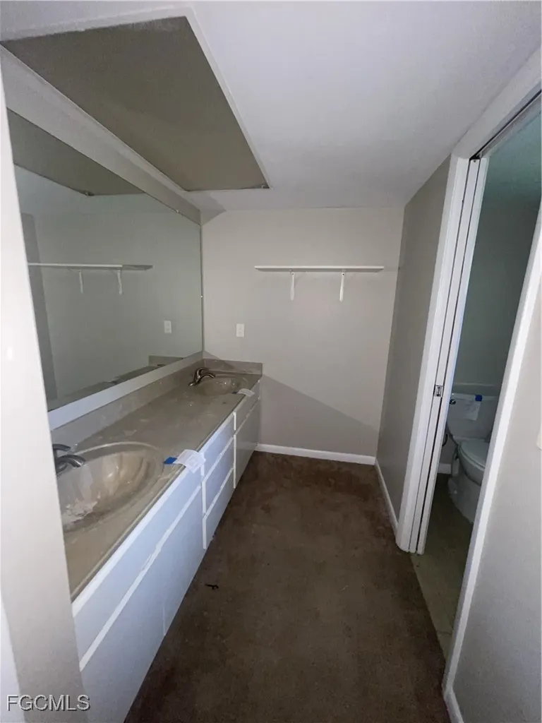 1518 SE 11th Avenue Cape Coral FL 33990