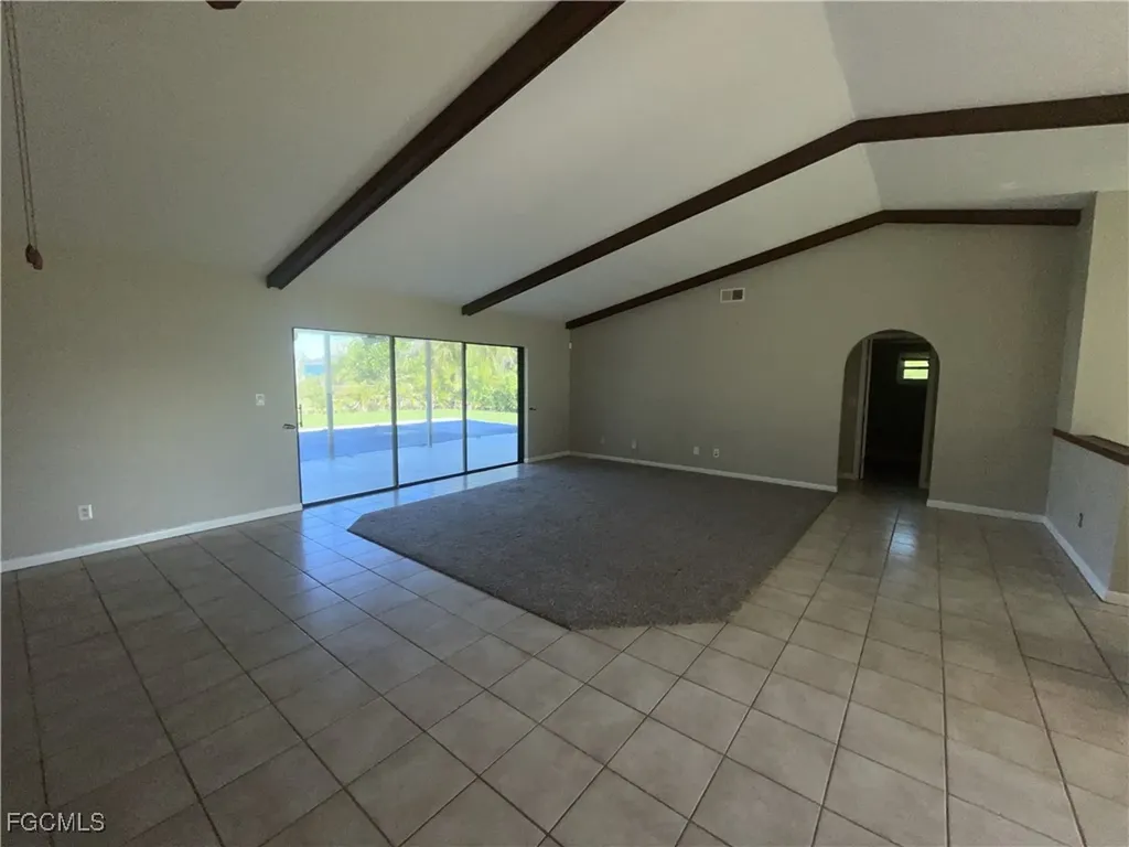 1518 SE 11th Avenue Cape Coral FL 33990