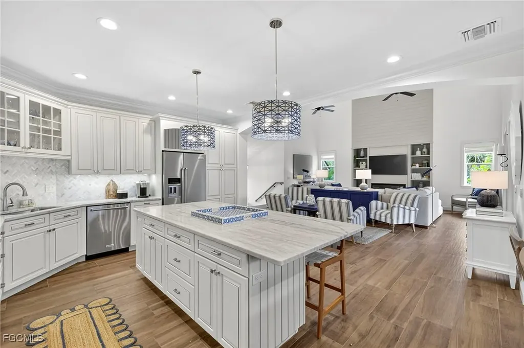 2324 Starfish Lane Sanibel FL 33957