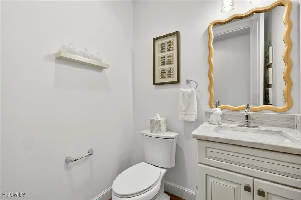 2324 Starfish Lane Sanibel FL 33957