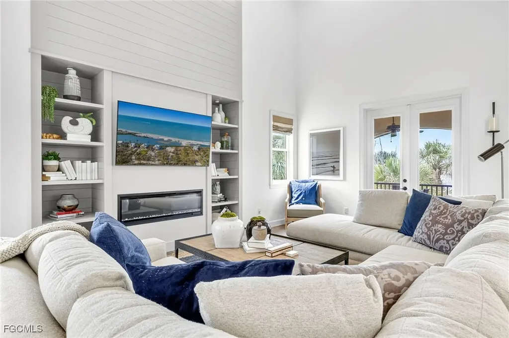 2324 Starfish Lane Sanibel FL 33957