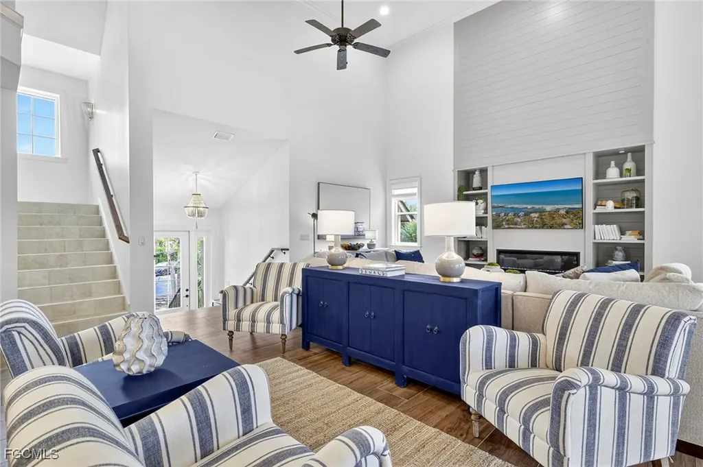 2324 Starfish Lane Sanibel FL 33957