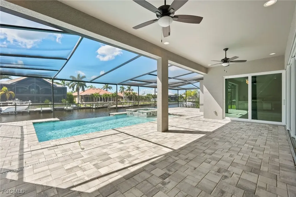 2532 SW 26th Place Cape Coral FL 33914