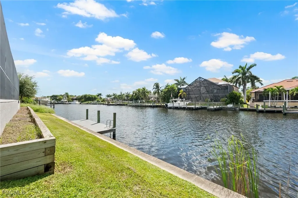 2532 SW 26th Place Cape Coral FL 33914