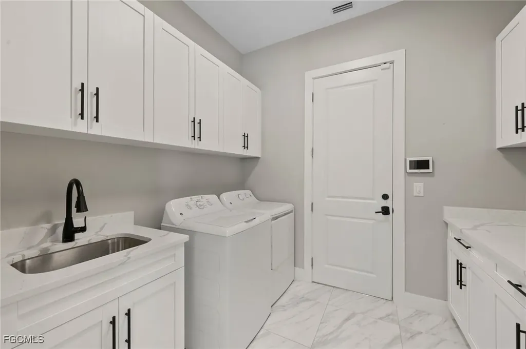 2532 SW 26th Place Cape Coral FL 33914