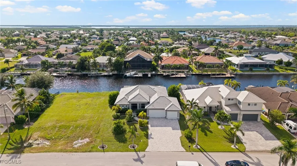2532 SW 26th Place Cape Coral FL 33914
