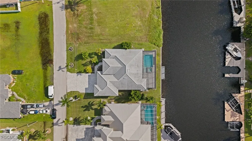 2532 SW 26th Place Cape Coral FL 33914