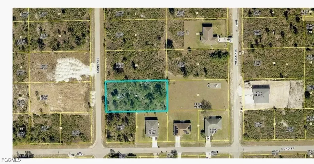 302 Louis Avenue Lehigh Acres FL 33936
