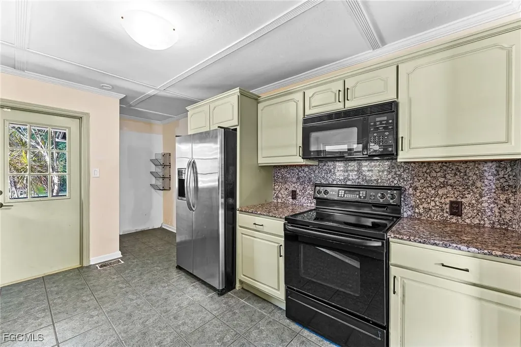 2520 Cortez Boulevard Fort Myers FL 33901