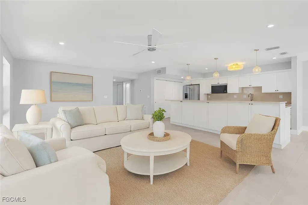 2721 W Gulf Drive Sanibel FL 33957