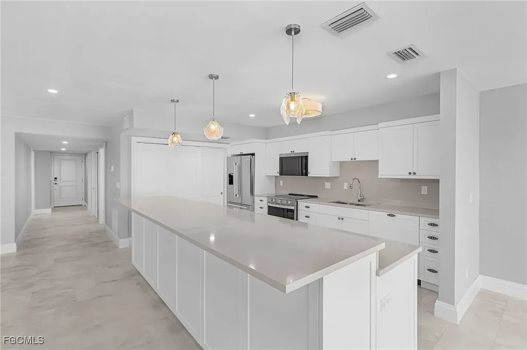 2721 W Gulf Drive Sanibel FL 33957