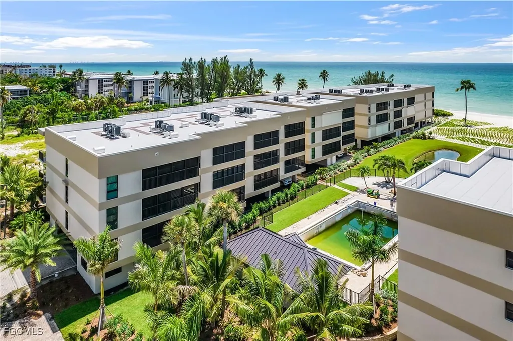 2721 W Gulf Drive Sanibel FL 33957