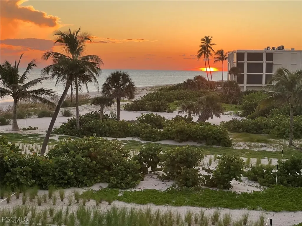 2721 W Gulf Drive Sanibel FL 33957