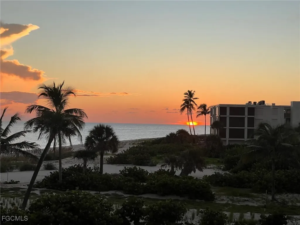 2721 W Gulf Drive Sanibel FL 33957