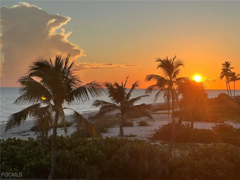 2721 W Gulf Drive Sanibel FL 33957