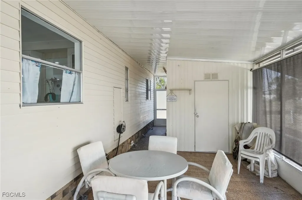 3000 Longview Lane North Fort Myers FL 33917