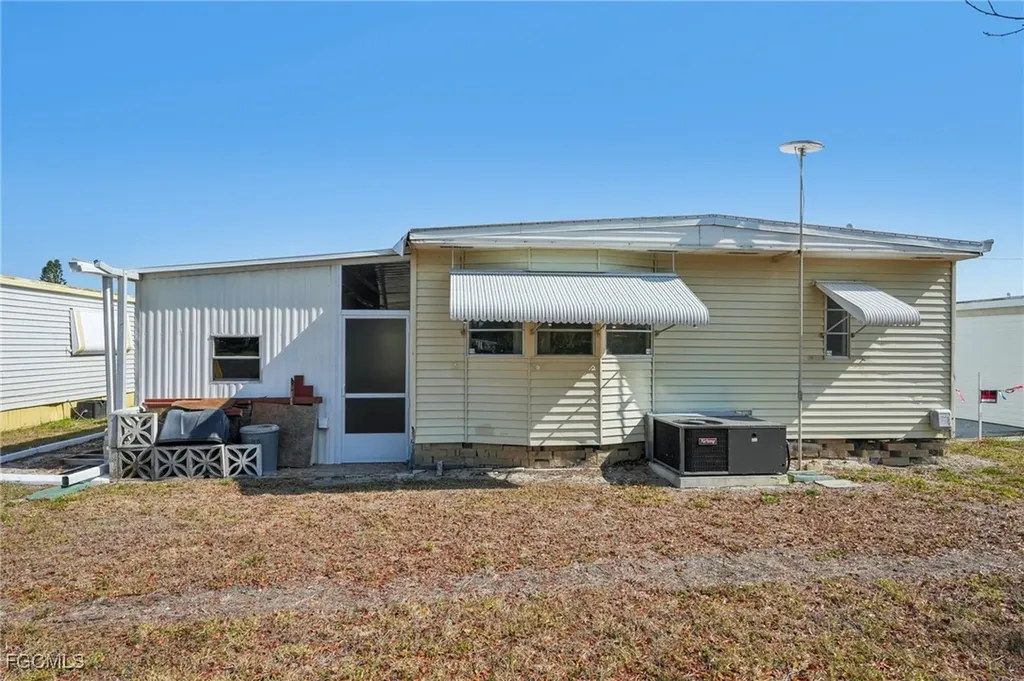 3000 Longview Lane North Fort Myers FL 33917