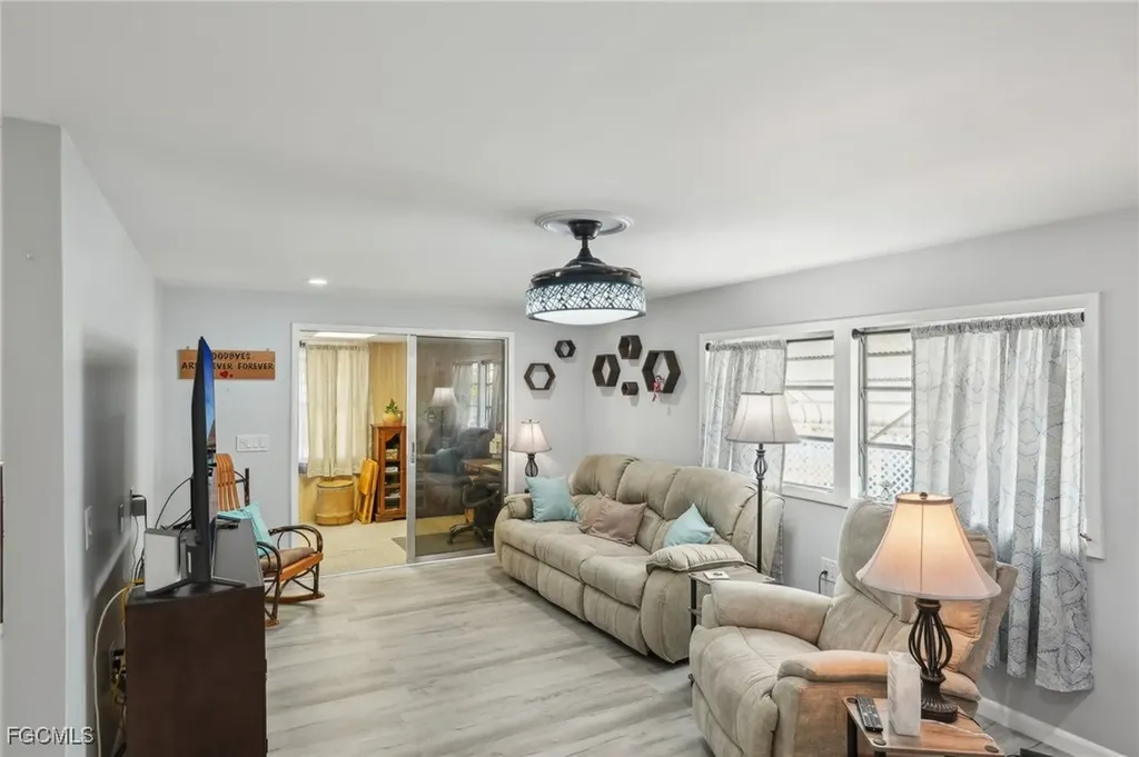 3000 Longview Lane North Fort Myers FL 33917