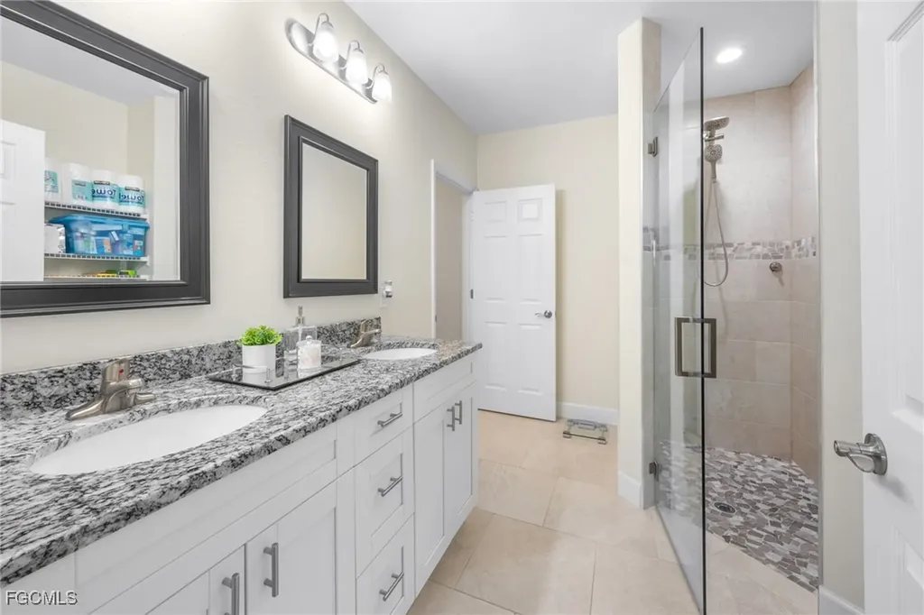 2812 12th Street SW Lehigh Acres FL 33976