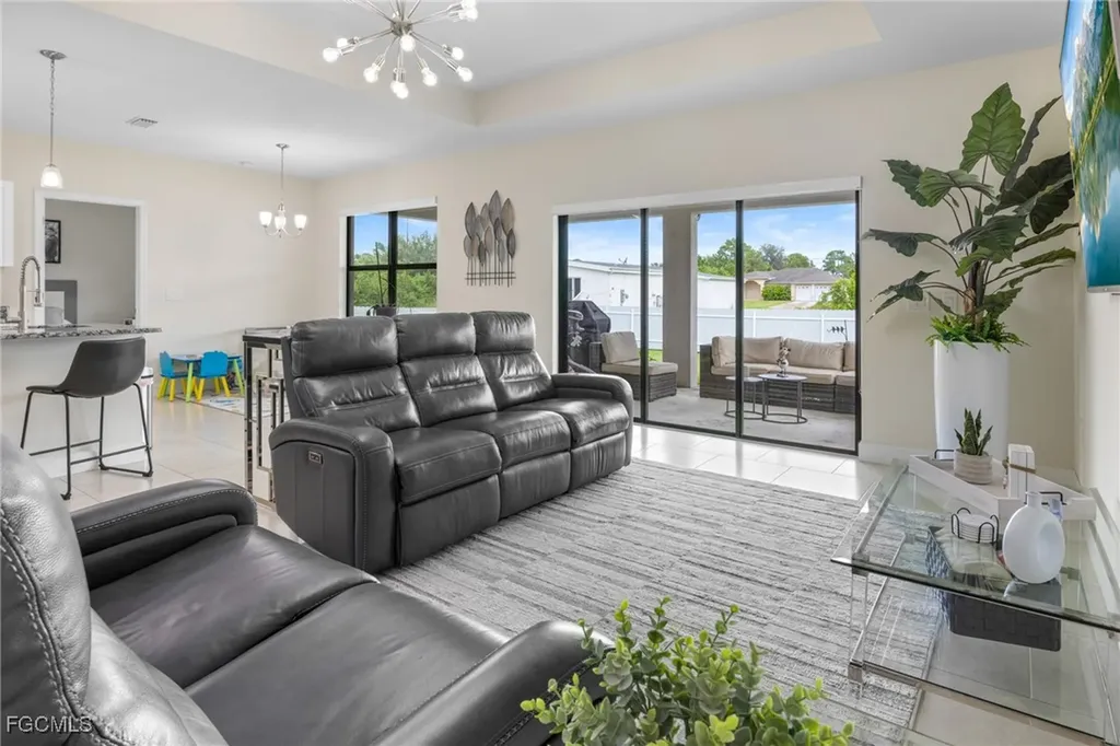 2812 12th Street SW Lehigh Acres FL 33976
