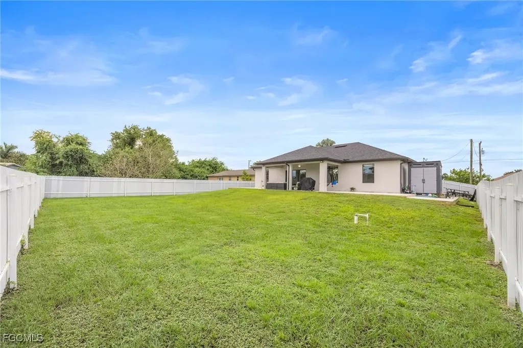 2812 12th Street SW Lehigh Acres FL 33976
