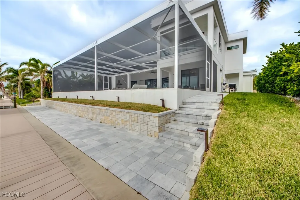 2622 SW 46th Terrace Cape Coral FL 33914