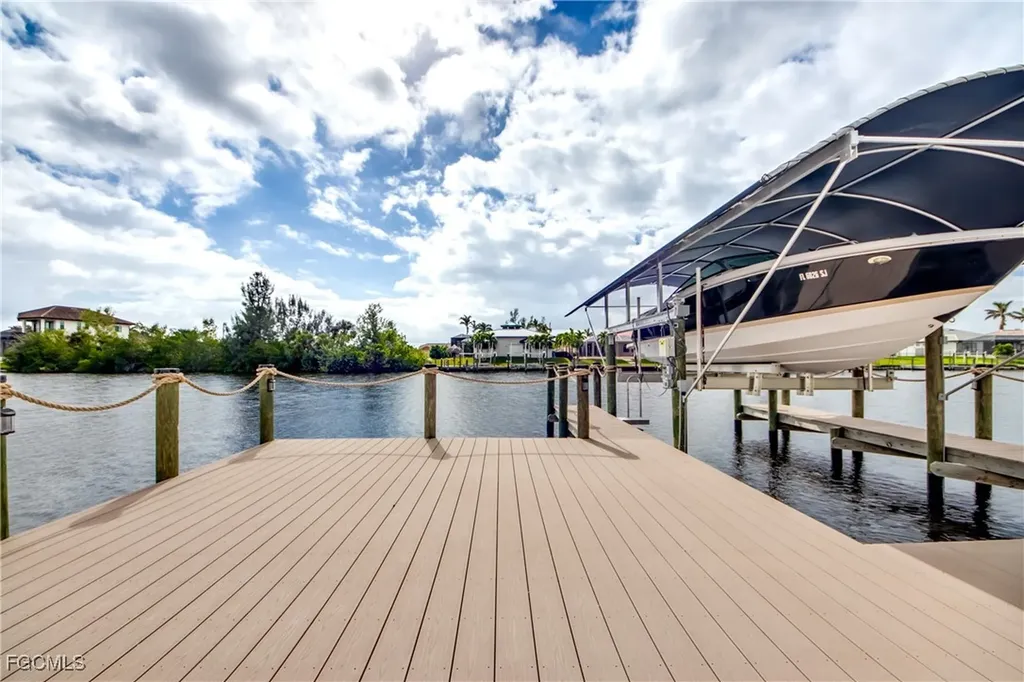 2622 SW 46th Terrace Cape Coral FL 33914