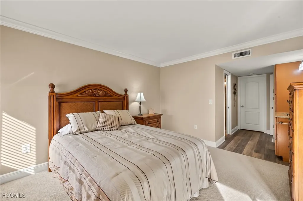 4200 Steamboat Bend Fort Myers FL 33919