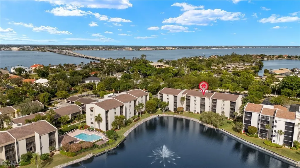 4200 Steamboat Bend Fort Myers FL 33919