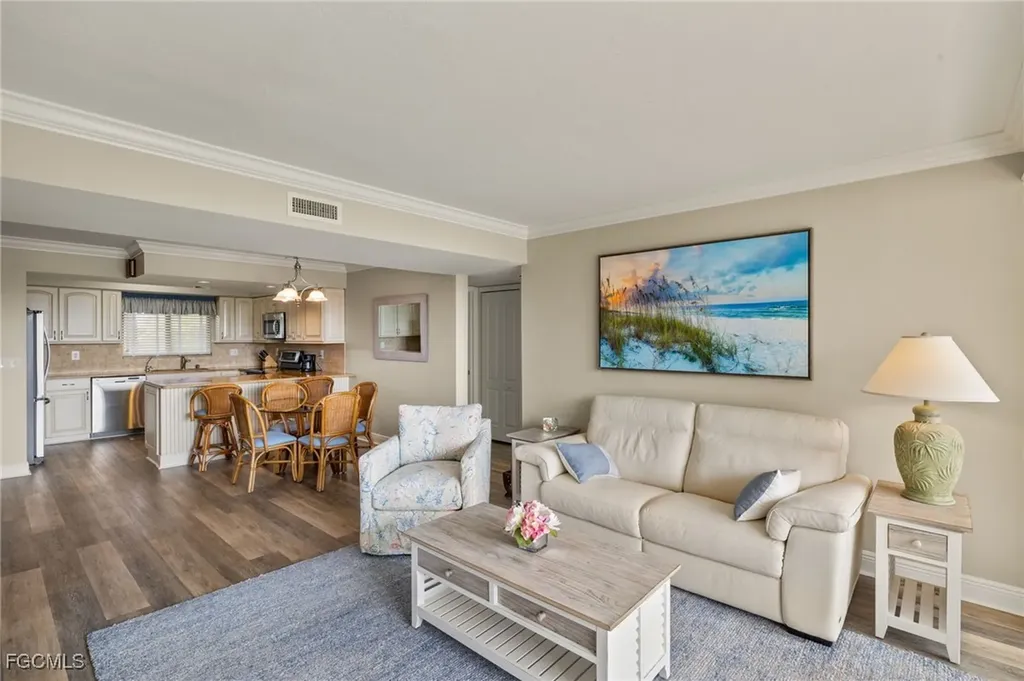 4200 Steamboat Bend Fort Myers FL 33919