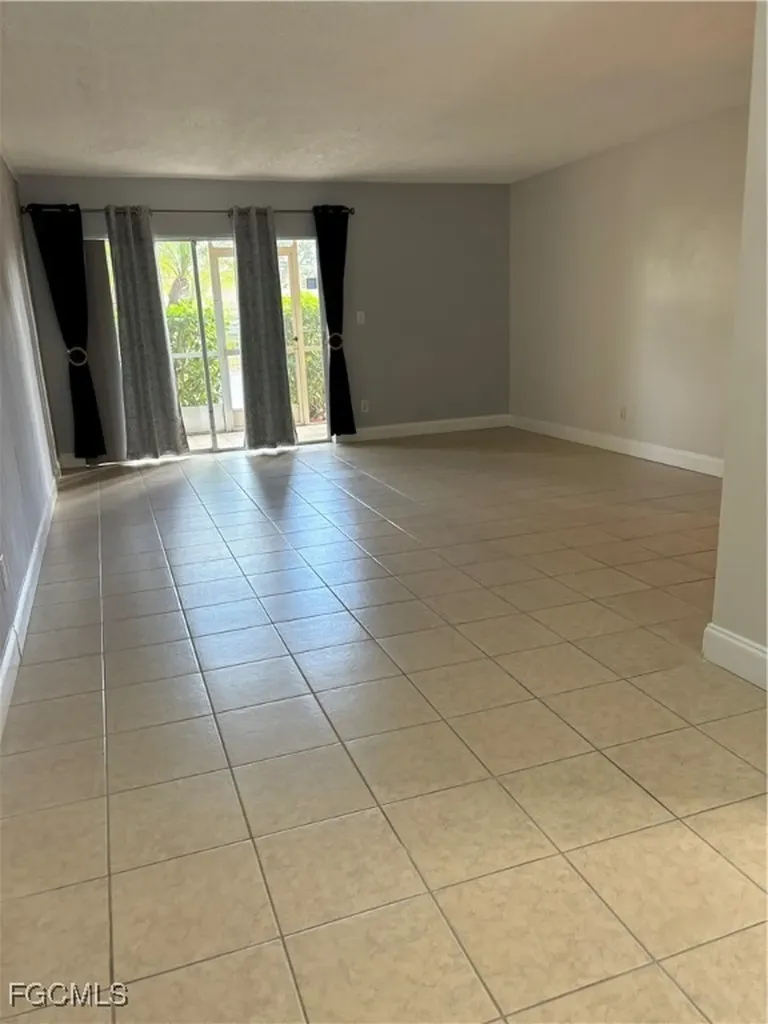 2366 E Mall Drive Fort Myers FL 33901