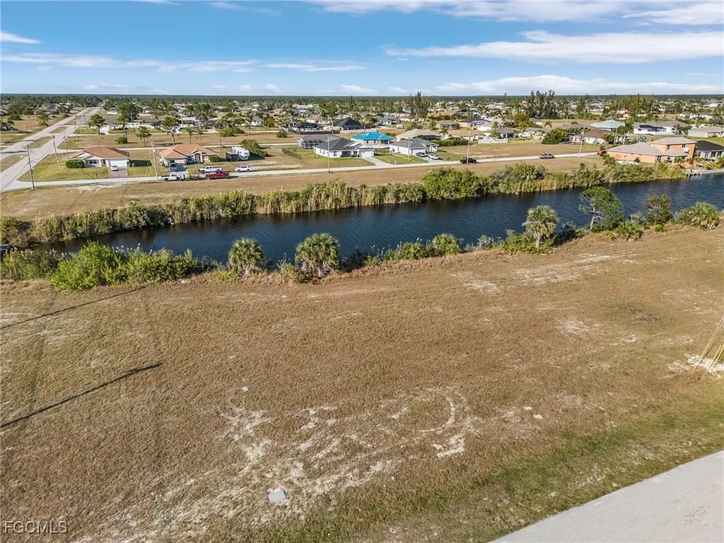 2321 NW 25th Street Cape Coral FL 33993