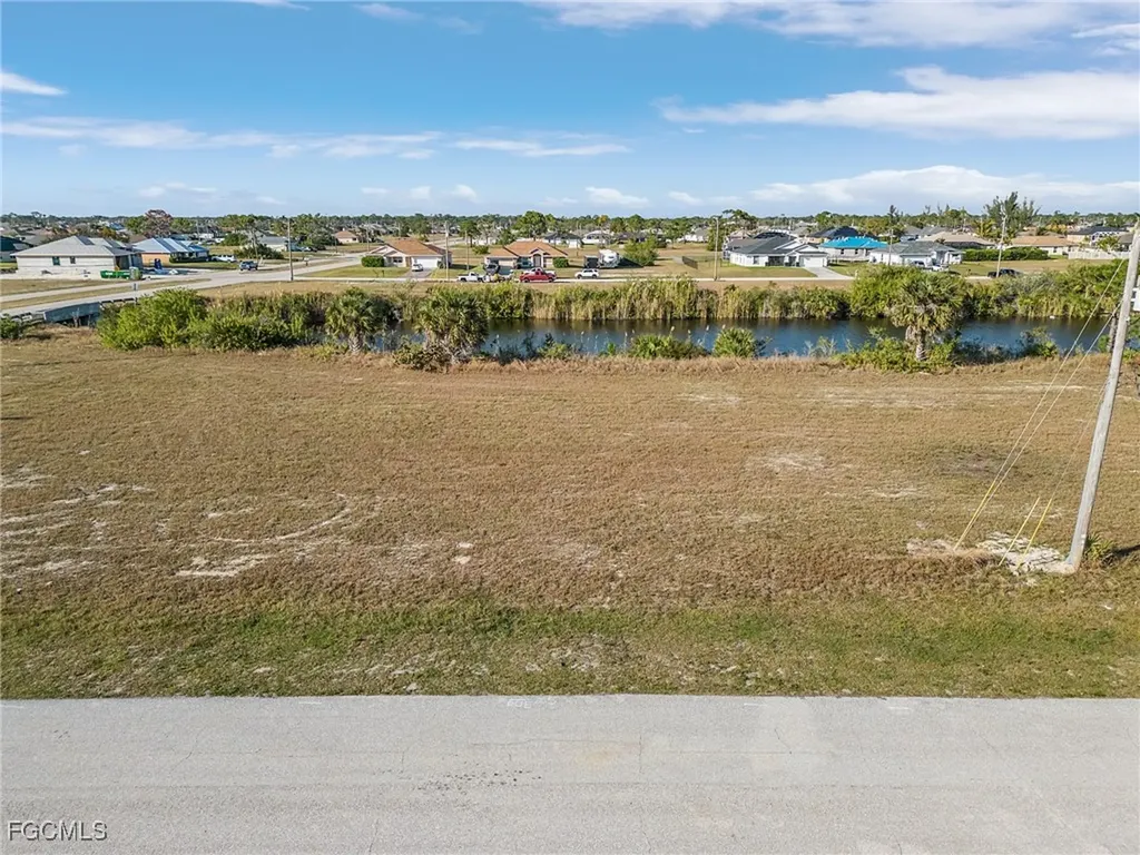 2321 NW 25th Street Cape Coral FL 33993