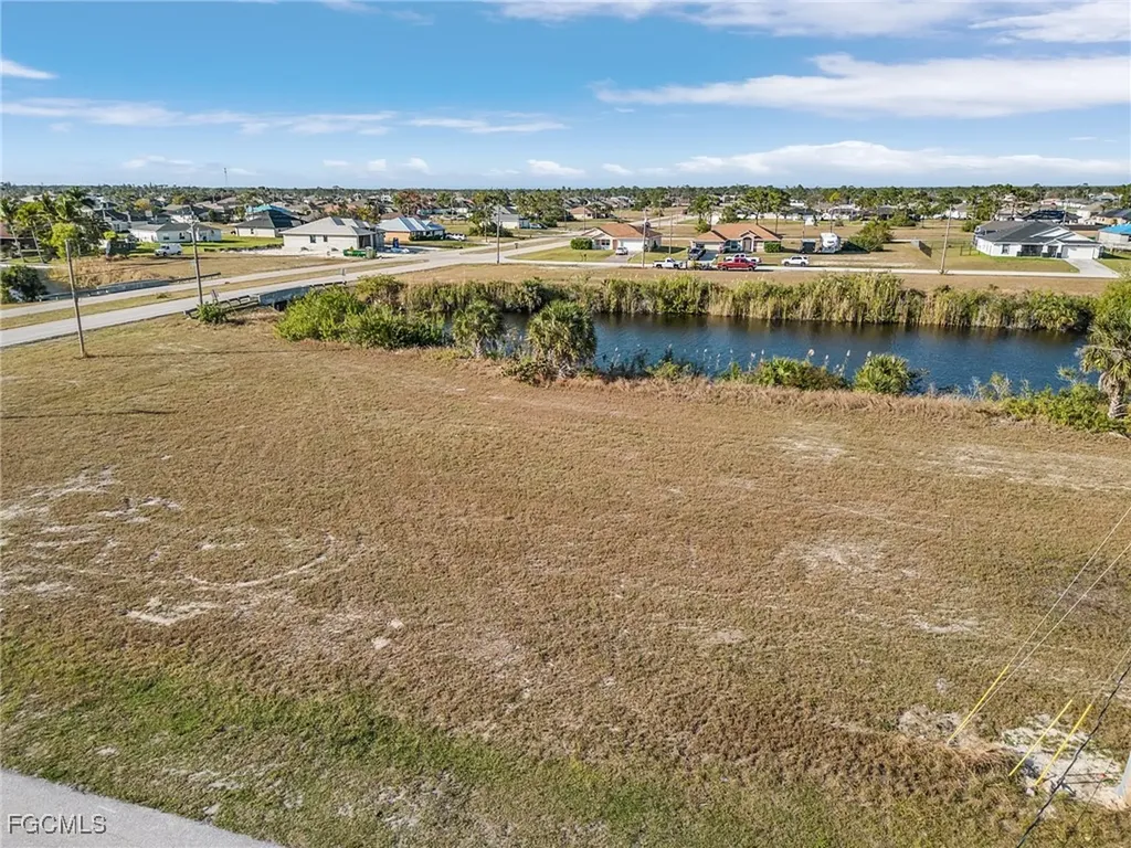 2321 NW 25th Street Cape Coral FL 33993