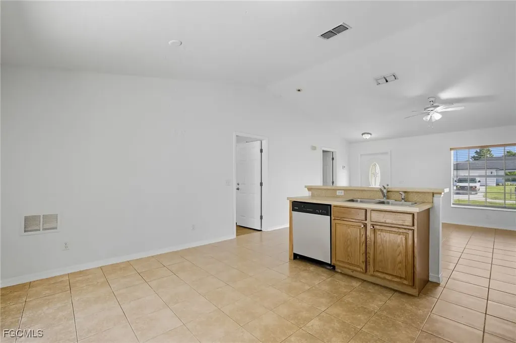 3800 5th Street SW Lehigh Acres FL 33976