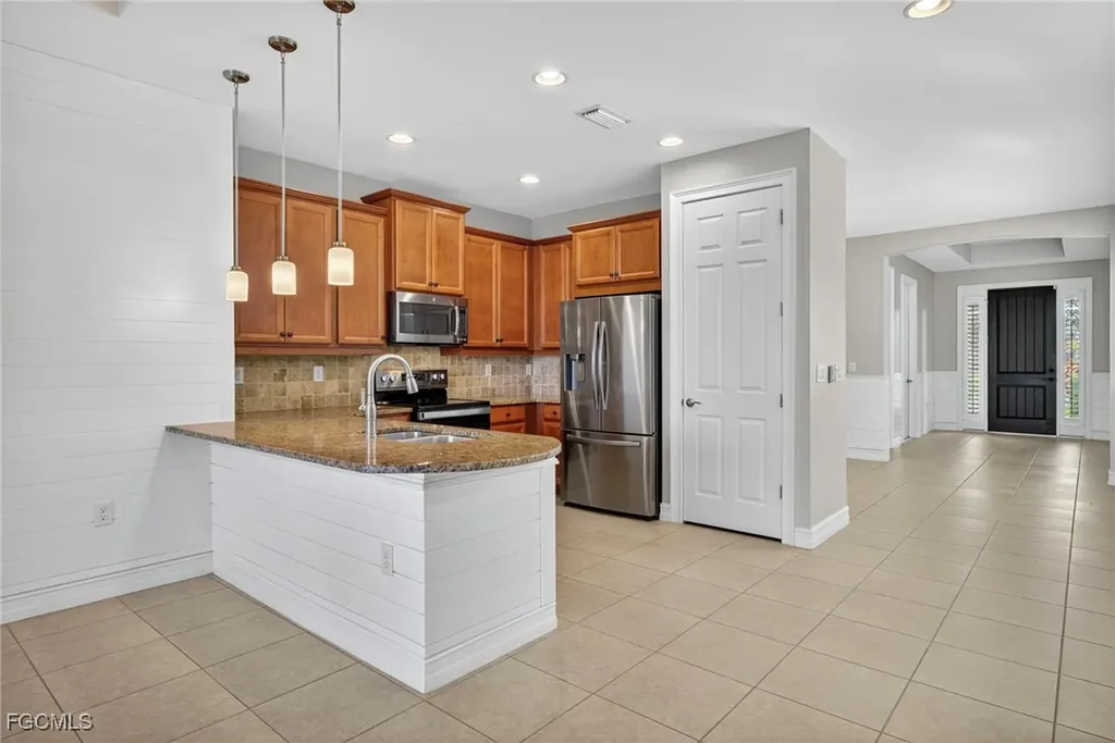 3556 Brittons Court Fort Myers FL 33916