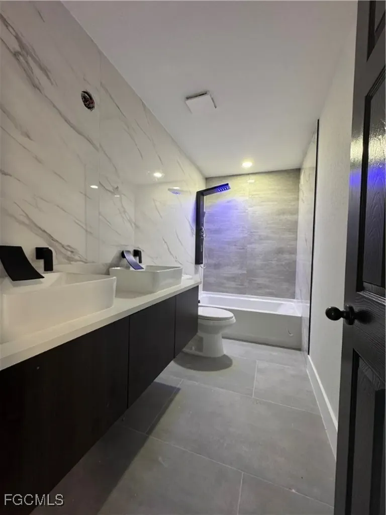 20295 Lorenzo Avenue Port Charlotte FL 33952