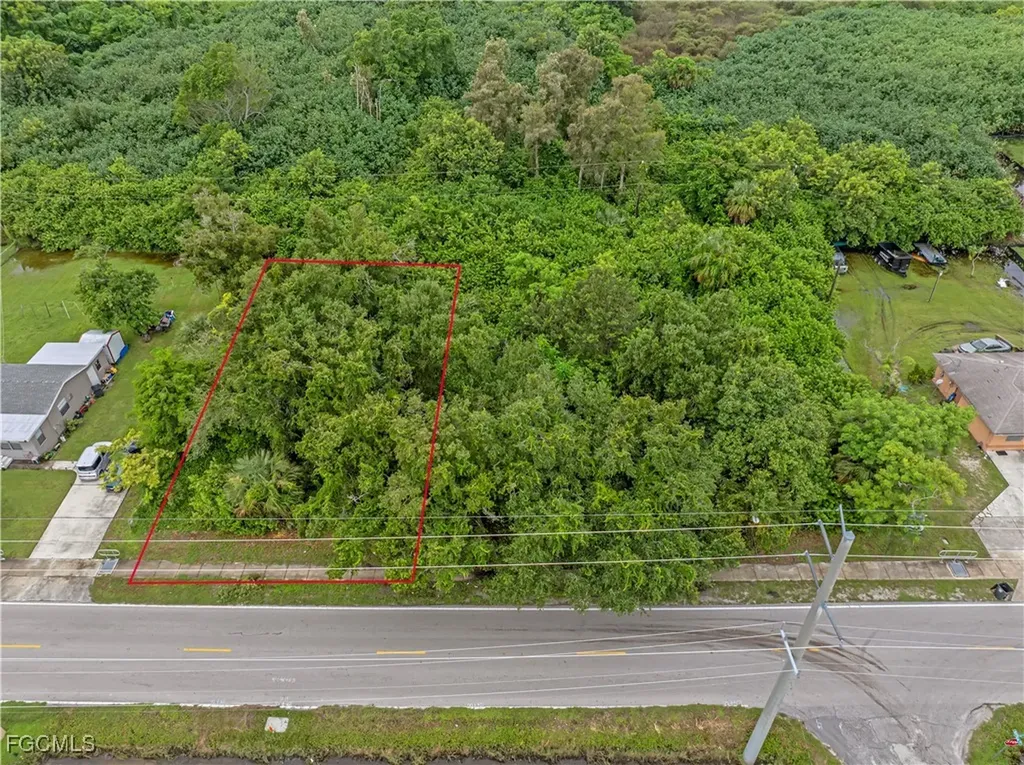 2700 Ford Street Fort Myers FL 33916