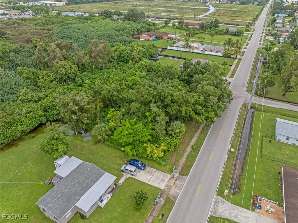 2700 Ford Street Fort Myers FL 33916